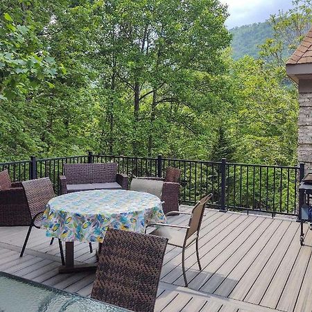 Spacious Mcgaheysville Family Retreat With Game Room Dış mekan fotoğraf