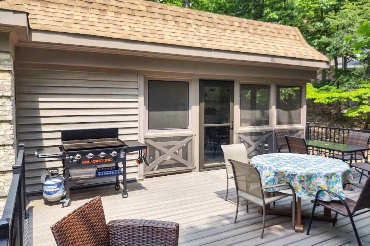 Spacious Mcgaheysville Family Retreat With Game Room Dış mekan fotoğraf