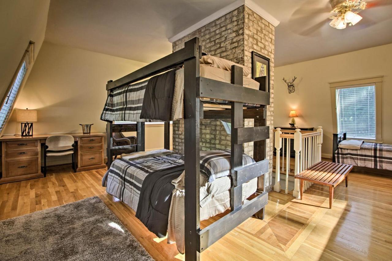 Spacious Mcgaheysville Family Retreat With Game Room Dış mekan fotoğraf