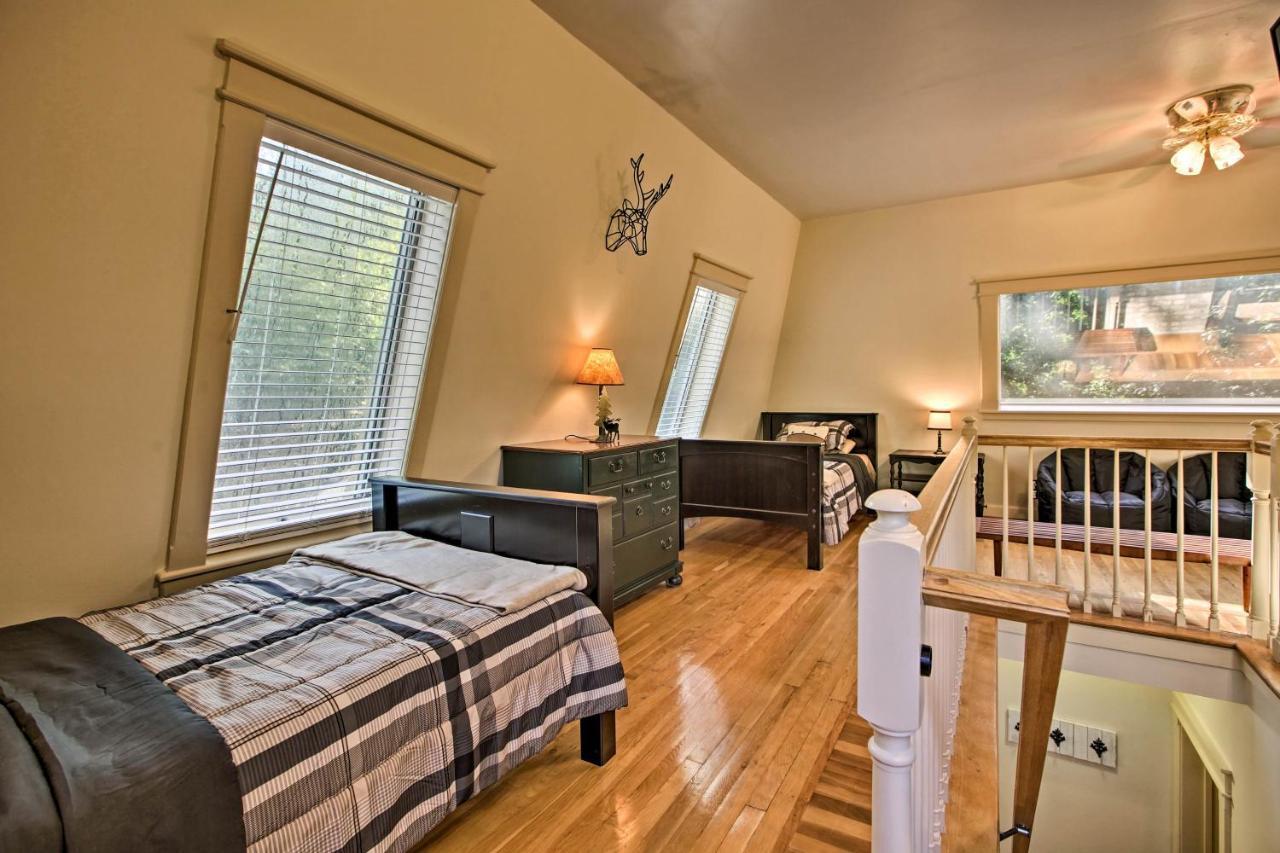 Spacious Mcgaheysville Family Retreat With Game Room Dış mekan fotoğraf